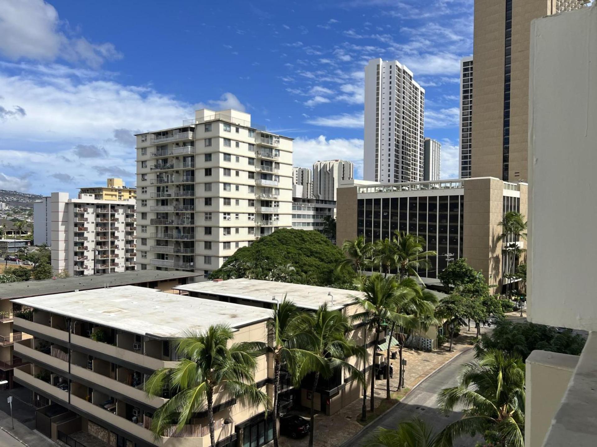 Mellow Kuhio Village Studio Гонолулу Экстерьер фото